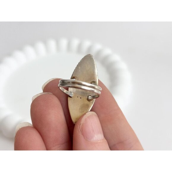 ZUNI Pueblo Mother of Peal Rope Accented Sterling Silver Vintage Ring - sz 6.5 - Picture 6 of 8